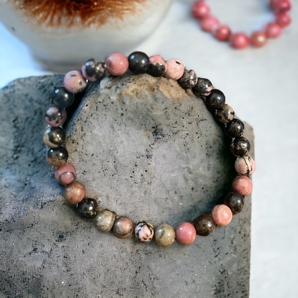 Pink Rhodonite Gemstone Stretchy Bracelet - Picture 1 of 3